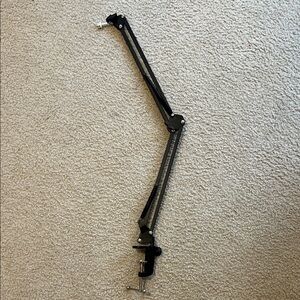 Adjustable Black Microphone Boom Arm Stand - Professional Mount